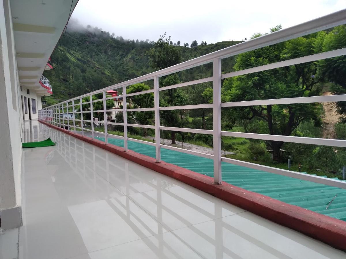 Hotel Vikram Palace Barkot Ngoại thất bức ảnh